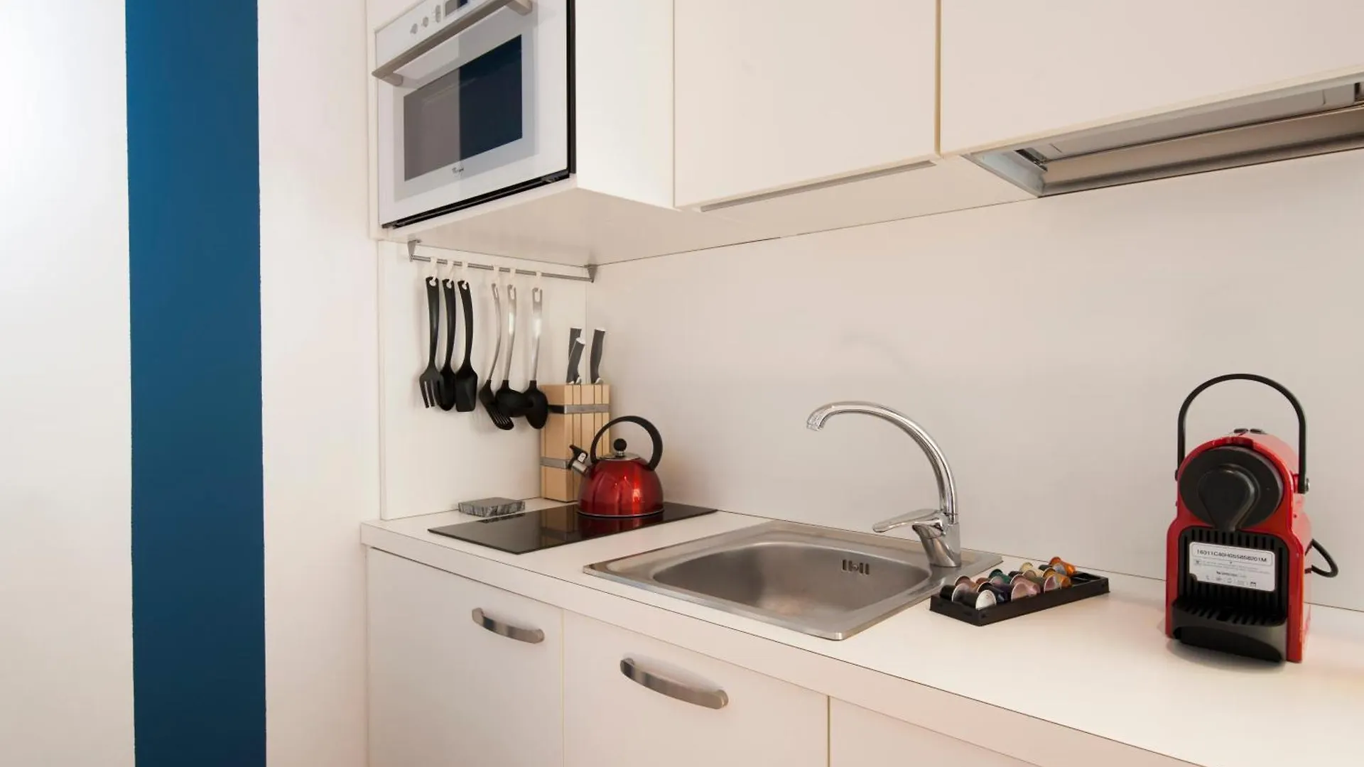 Apartment Montenapoleone Central Suite - Best Location Possible Milan Italy