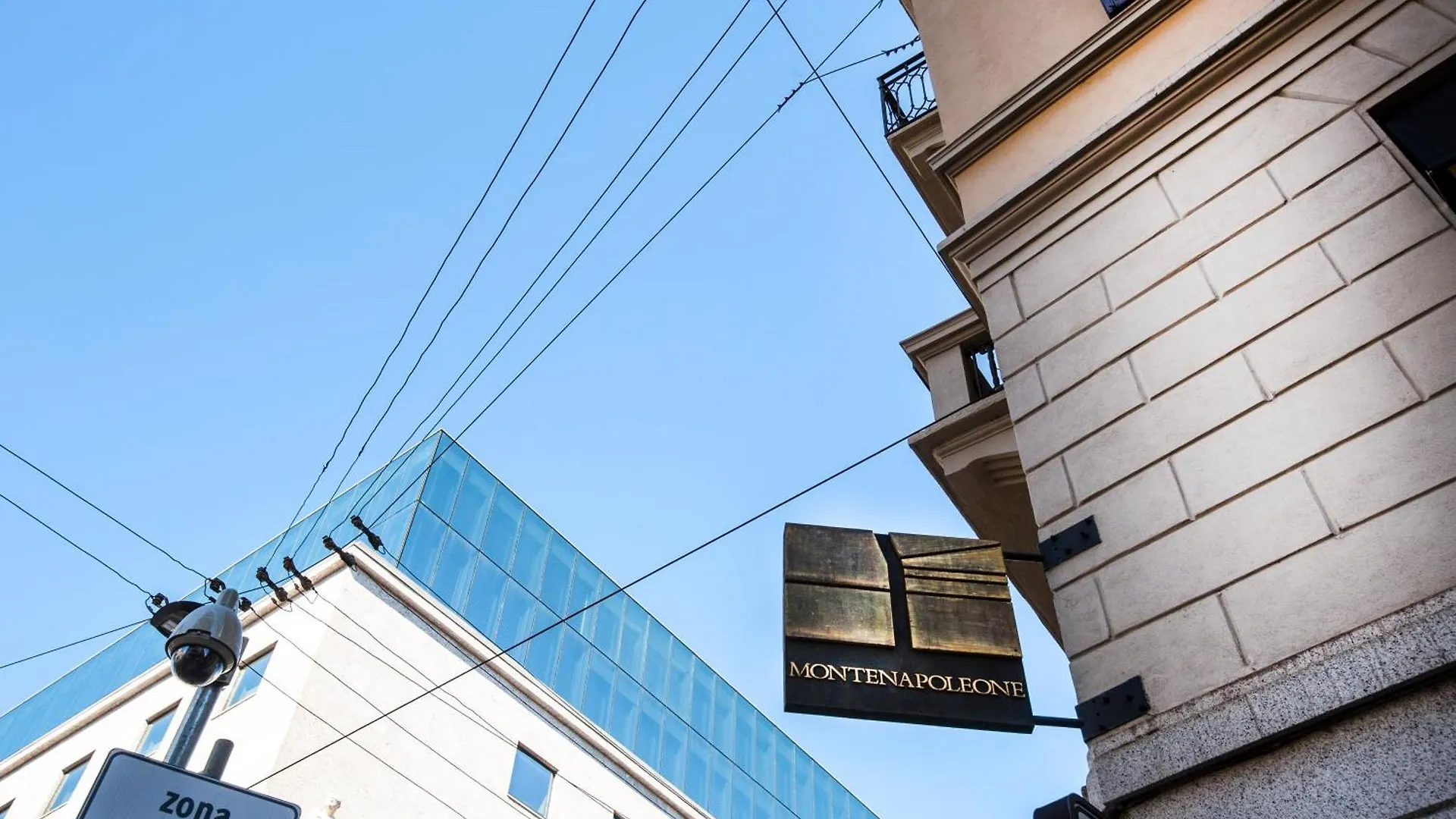 Montenapoleone Central Suite - Best Location Possible Milan
